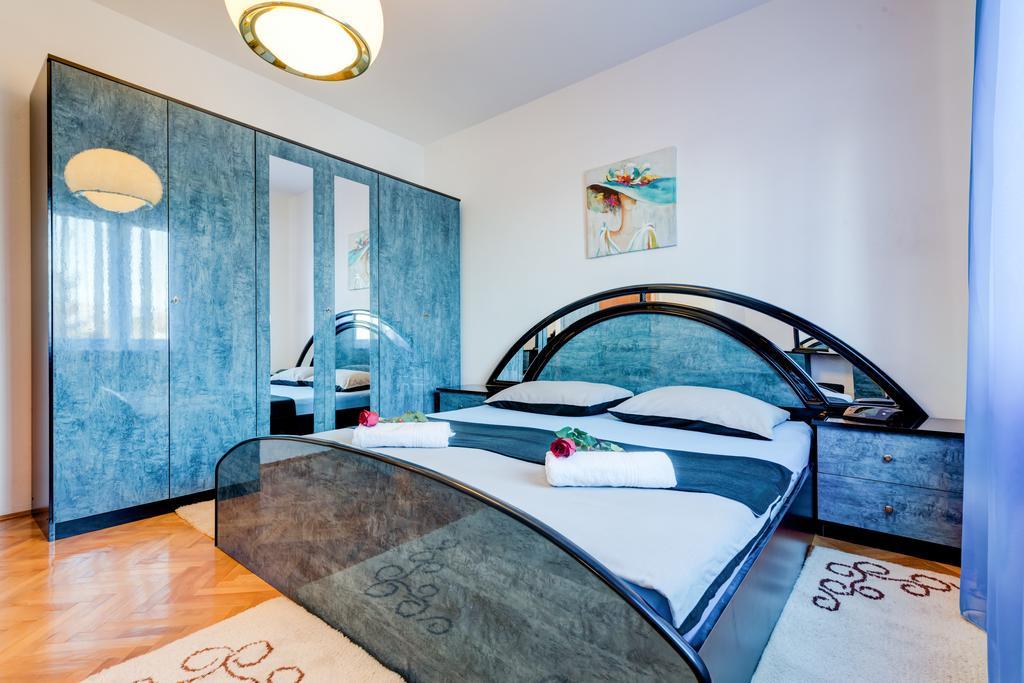 Apartment Marinely Каштела Экстерьер фото